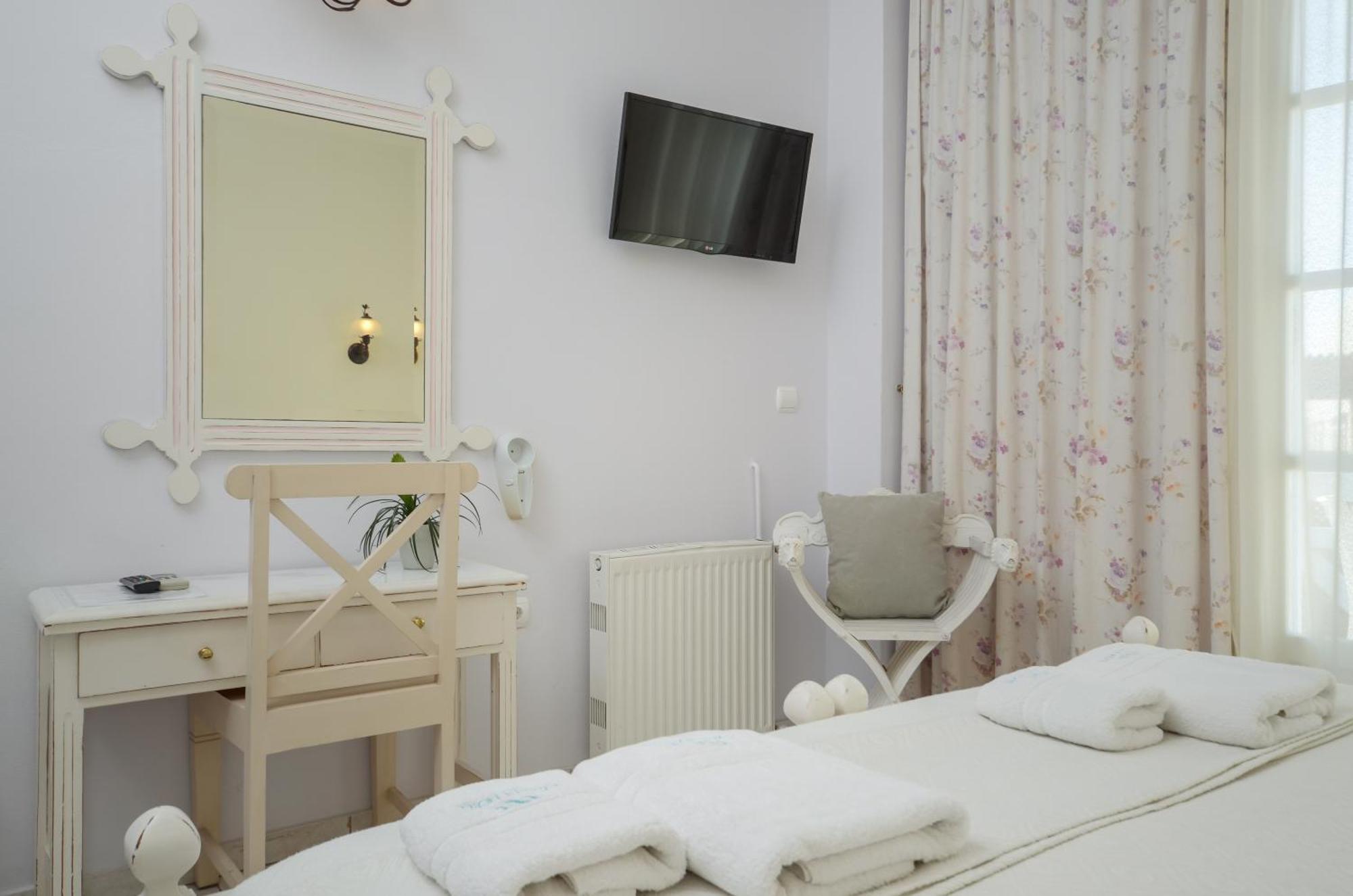 凯玛塔酒店 Naxos City 外观 照片