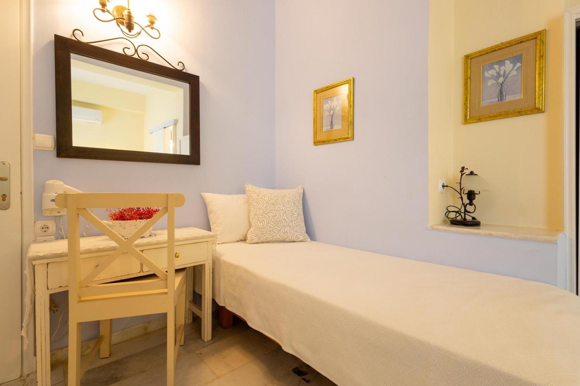 凯玛塔酒店 Naxos City 外观 照片
